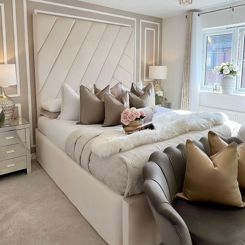 The Summit Panel Bed